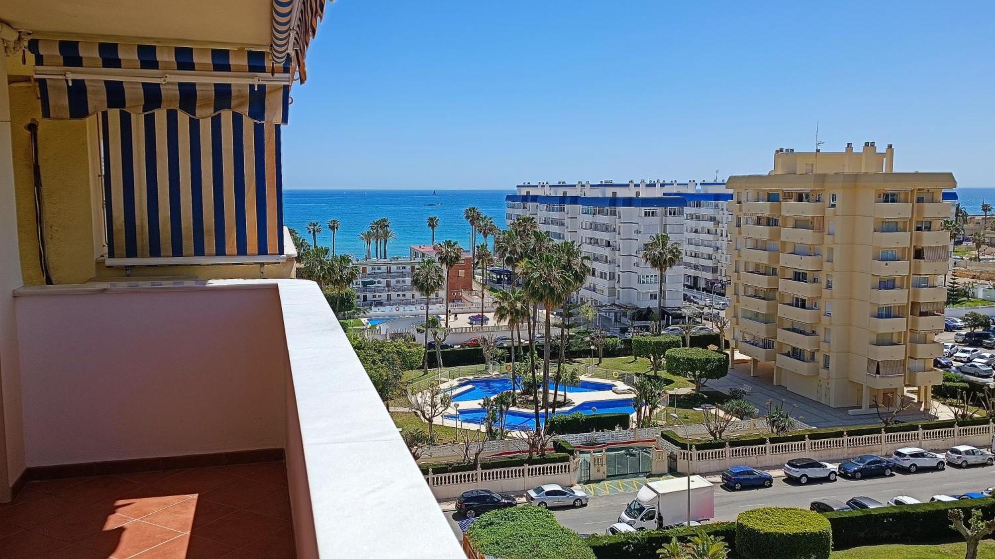 Andalucia Beach & Garden Apartment Беналмадена Екстериор снимка