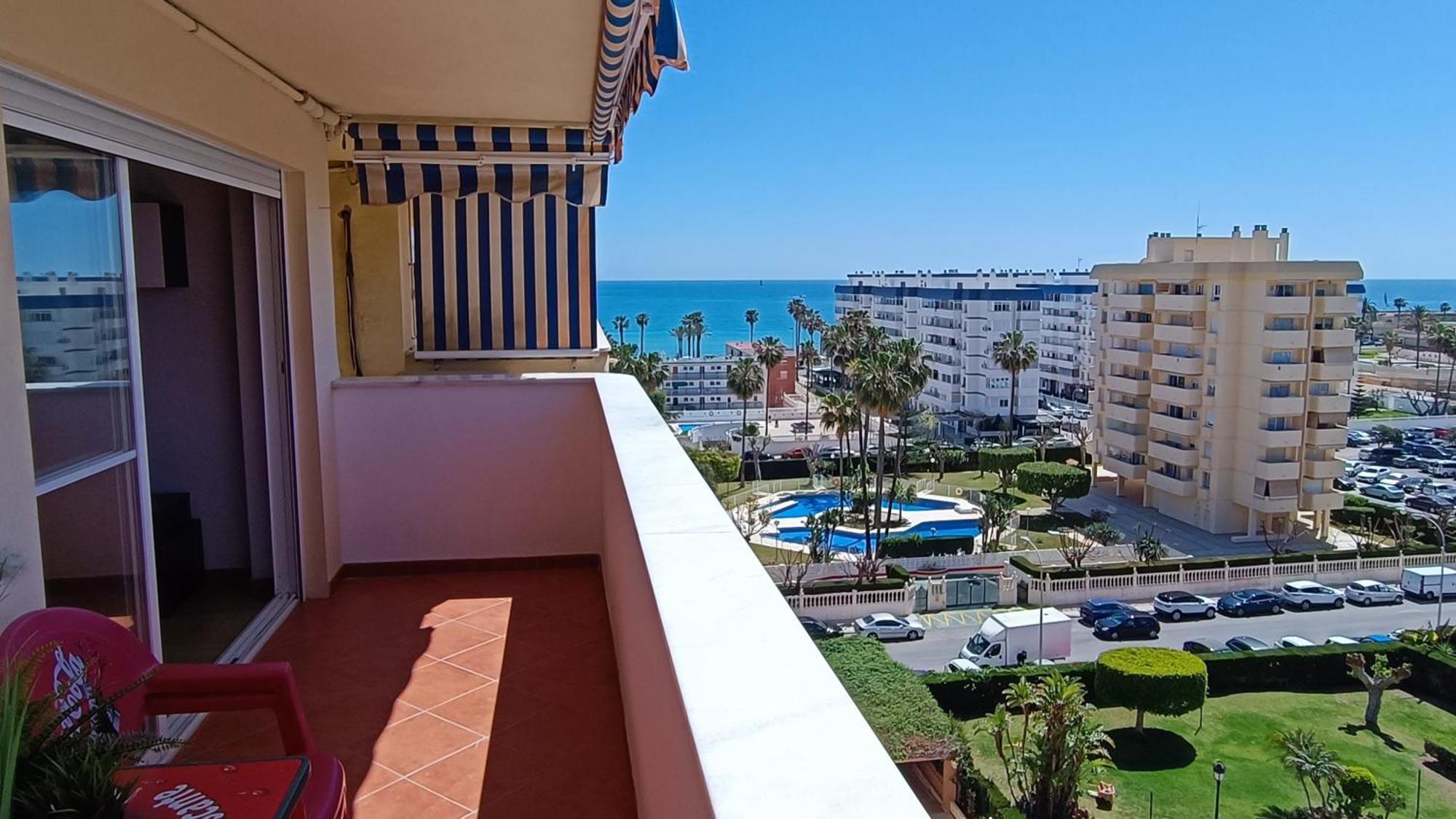 Andalucia Beach & Garden Apartment Беналмадена Екстериор снимка